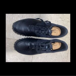 Nike LunarMontRoyal 13